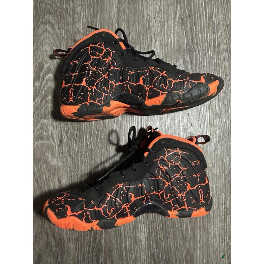 Nike Little Posite One Lava 644791-010 Sneakers Size 7Y - Picture 2 of 8